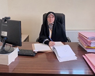 گفت‌وگو با جوان‌ترین قاضی زن استان اردبیل/ از آرزوی دبیری الهیات تا رسیدن به مقام قضاوت/ قاضی باقری: بیشتر مراجعان مرا آقای قاضی خطاب می‌کنند
